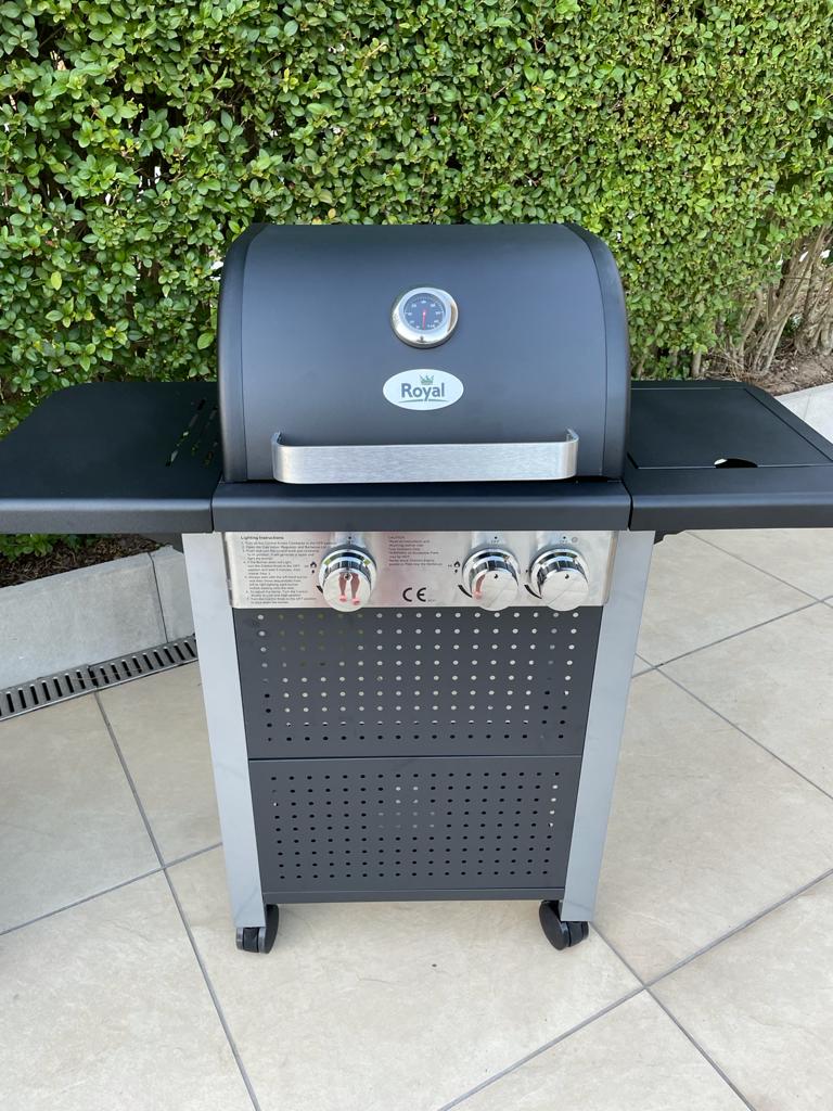 Royal Leisure Outdoor Deluxe BBQ 2 +1 Side Burners